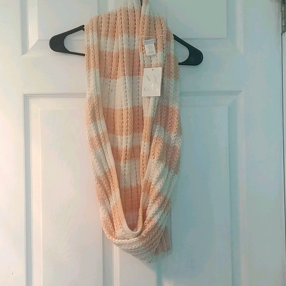 New York & Company Accessories - 3 for $10 NWT NY&C Scarf - Peach and Blush